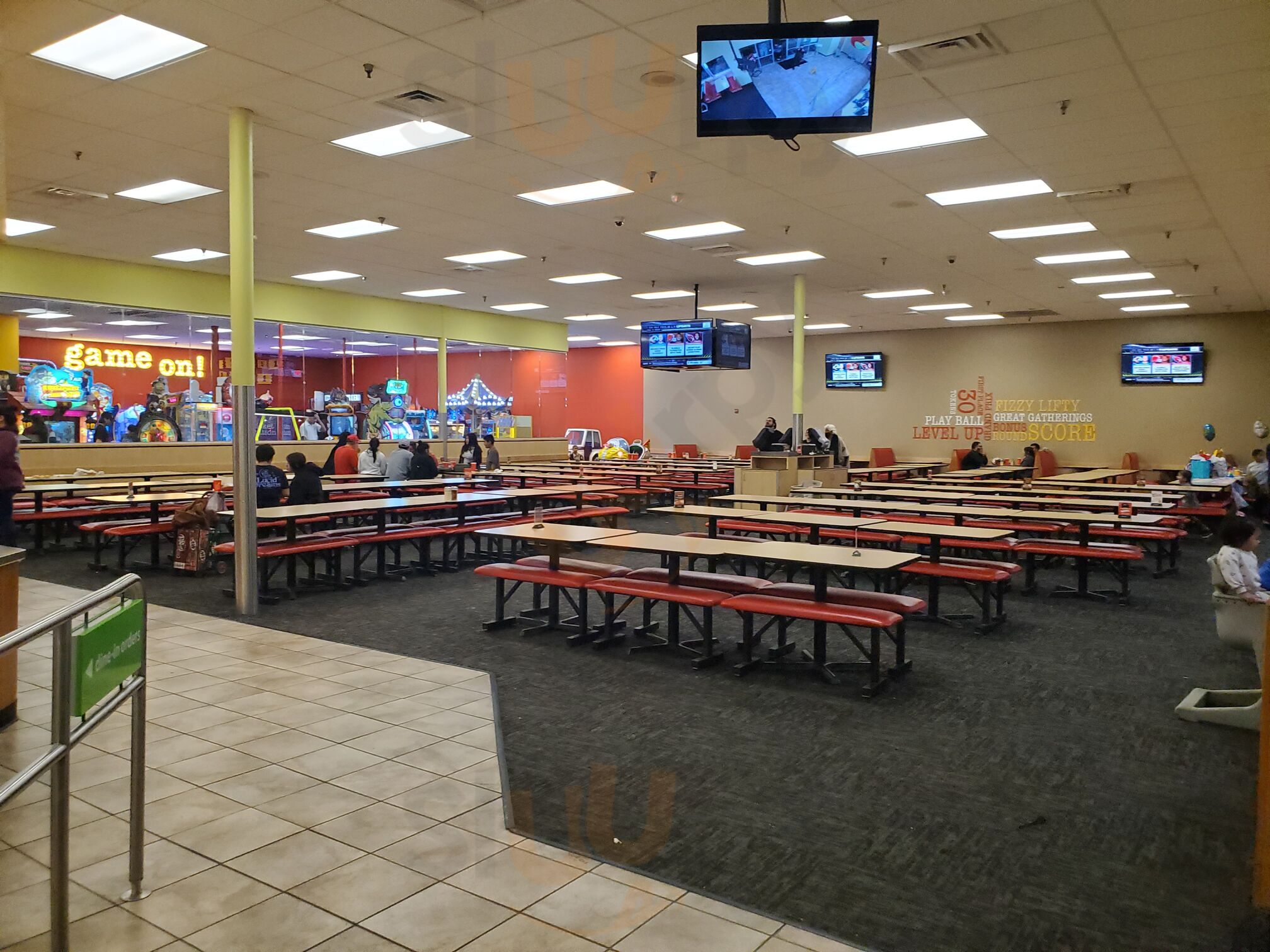 Peter Piper Pizza