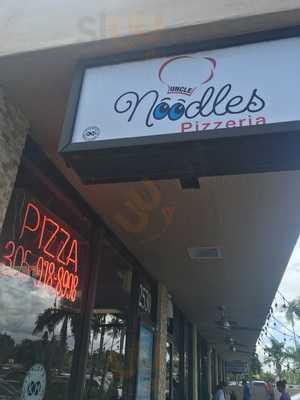 Uncle Noodles Pizzeria