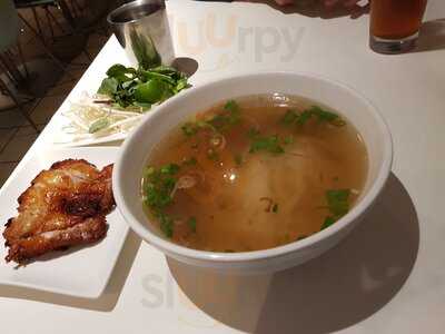 Ly's Vietnamese Cuisine