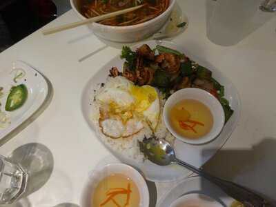 Ly's Vietnamese Cuisine