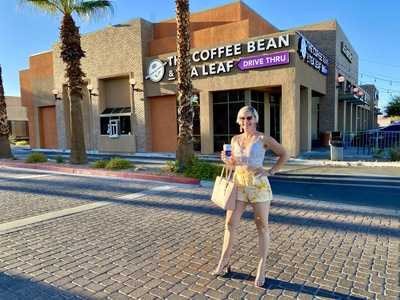 The Coffee Bean & Tea Leaf
