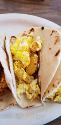 Yolanda's Uptown Cafe