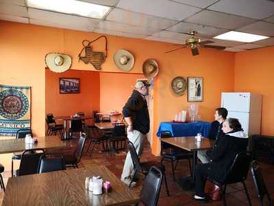 Yolanda's Uptown Cafe