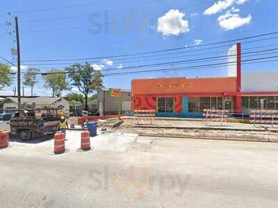 Yolanda's Uptown Cafe