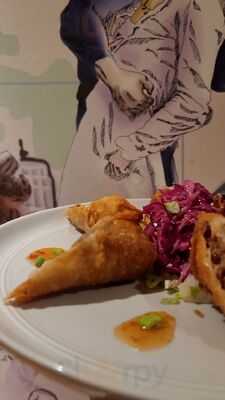 Pig 'n' Whistle Public House