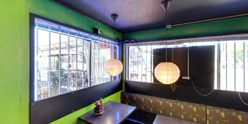 Pho Green Papaya & Deli