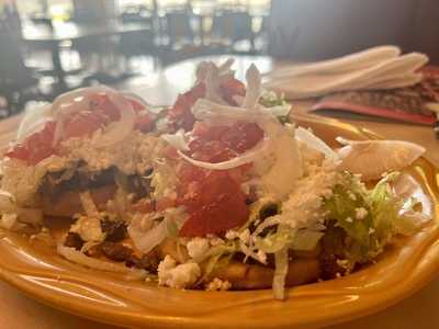 Casa Blanca Restaurant