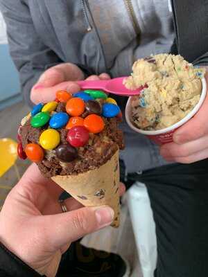 Do, Cookie Dough Confections