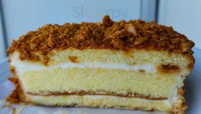 Yasukochi's Sweet Stop