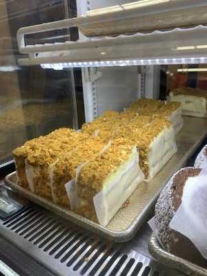 Yasukochi's Sweet Stop