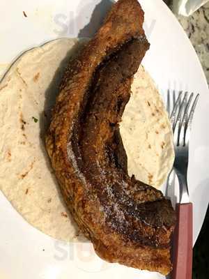 Martinez Barbacoa Y Tamales