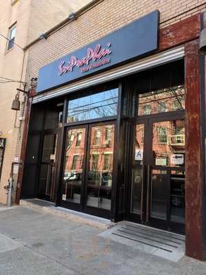 Sripraphai Thai Restaurant