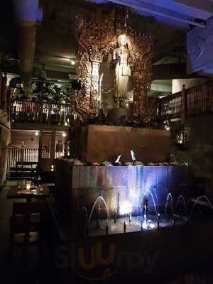 Sripraphai Thai Restaurant