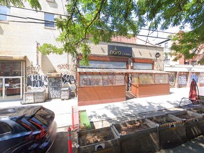 Sripraphai Thai Restaurant