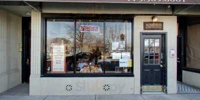 Royal Thai Restaurant