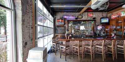 Carolyn's Gourmet Cafe