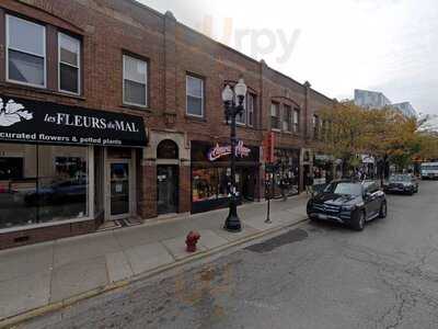 Strings Ramen Lakeview