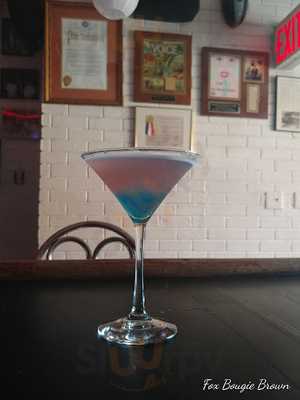 Frank's Cocktail Lounge