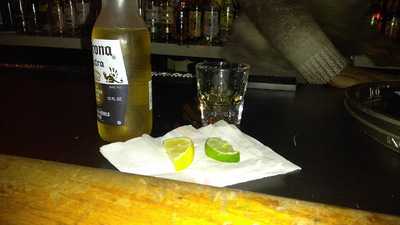 Frank's Cocktail Lounge