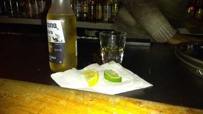 Frank's Cocktail Lounge