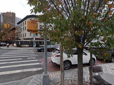 Frank's Cocktail Lounge