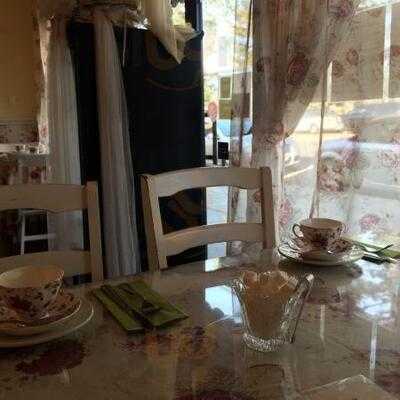 Secret Garden Teahouse
