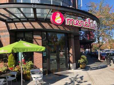 Menchie's Frozen Yogurt