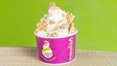 Menchie's Frozen Yogurt