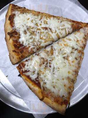 Fat Moe's Pizza And Wings