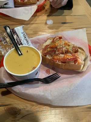 Luke's Lobster Midtown East