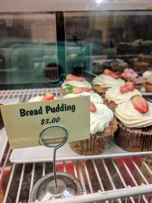 Delessio Market And Bakery