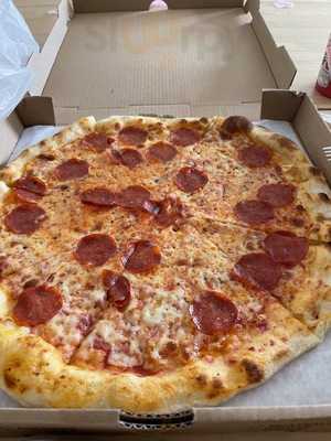 Folliero's Italian Food And Pizza