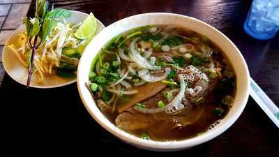 Pho Royal Restaurant