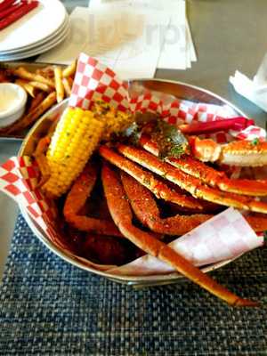 Live Edge Restaurant & Bar