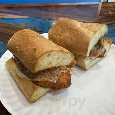 Deno's Pizza And Subs