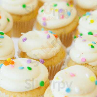 Cups And Cakes Bakery