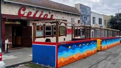 Celia's By The Beach