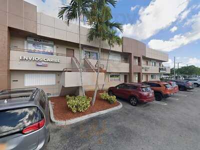 Natalie's Cafe Lounge