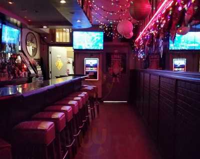 Bow Bow Cocktail Lounge