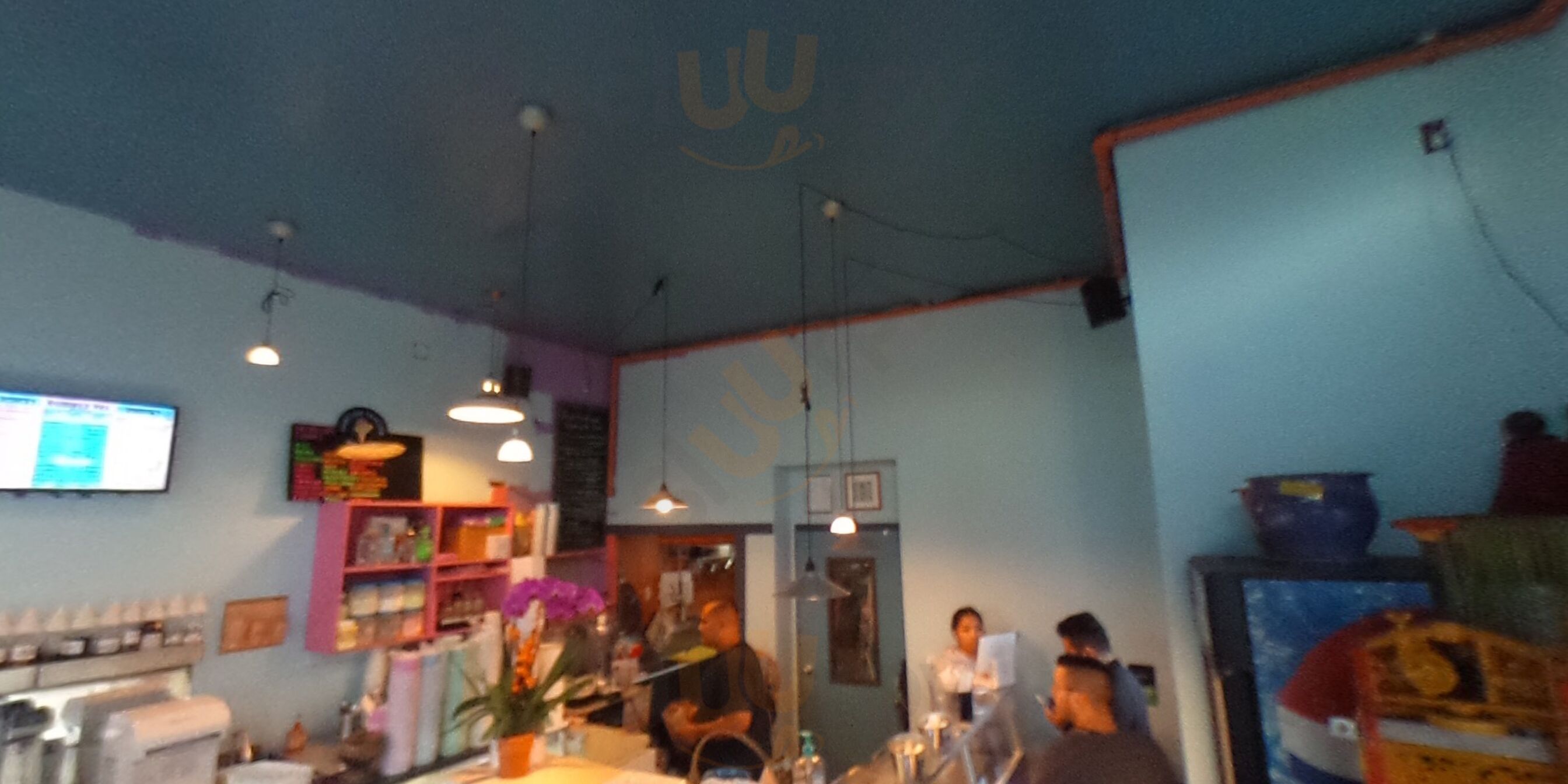 Homefront Smoothies And Ice Cream