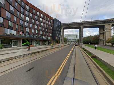 Cha Cha Cha Taqueria Moody