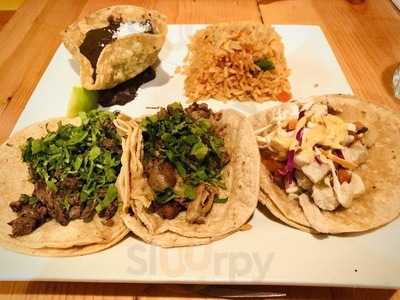 Tacos Tequilas Chicago Il