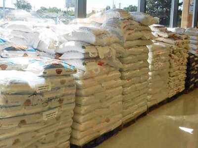 Hong Phat Food Center