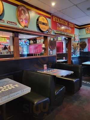 Stadium Inn