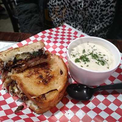 Devilicious Food Truck