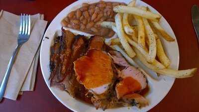 Grady's Bar-b-q East Side