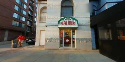 Papa Johns Pizza