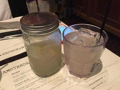 New Amsterdam Burger & Bar