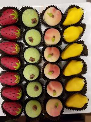 Anna's Chocolate Cafe And Bubble Tea