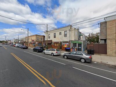 Muzos Chicken And Steaks